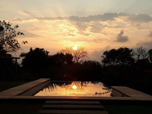 Stilvolles, offenes Wohnen, Gartenbad, Ideal für Flitterwochen & Natur Liebhaber