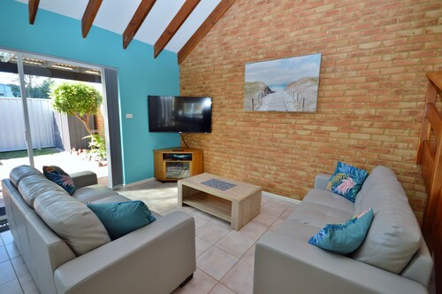 Tropical Hideaway - Kalbarri, WA