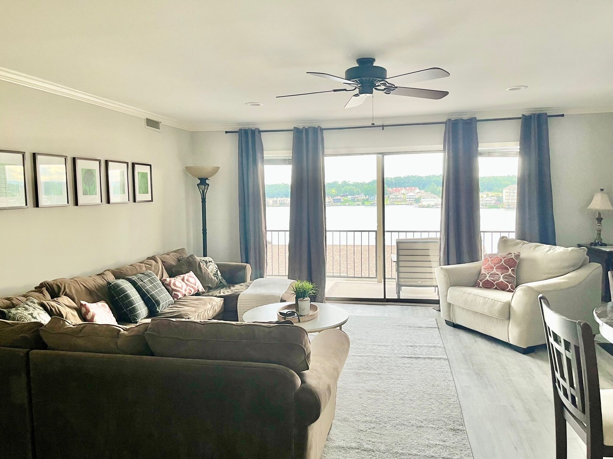 Beautiful Lake Hamilton Condo With Covered Boat Slip On Hwy 7 South