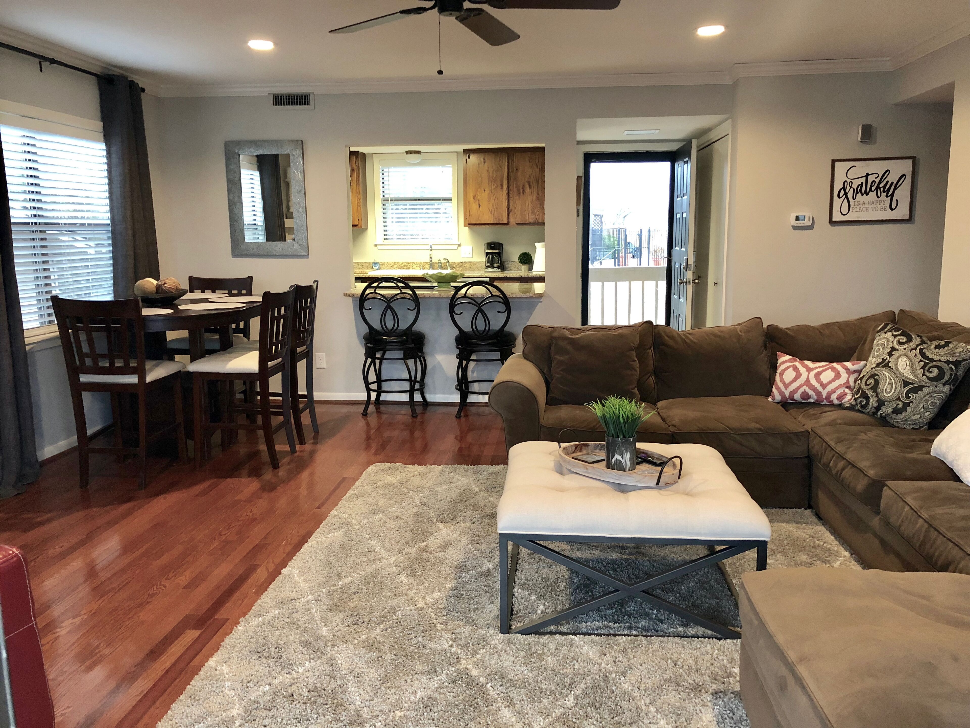 Beautiful Lake Hamilton Condo With Covered Boat Slip On Hwy 7 South