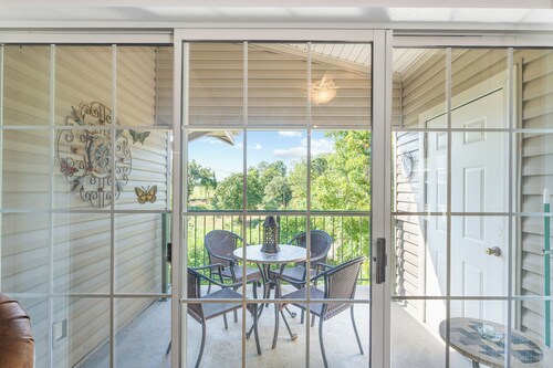 Newly Renovated! Cute and Cozy 2 Bedroom, 2 Bath Condo at Holiday Hills!