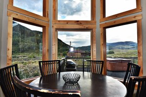 Dining - Breathtaking Views, Hot Tub, Huge Decks, Same Day Booking | Earhart (Crested Butte)