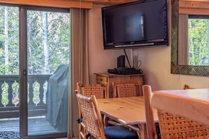 Interior - Edelweiss Condo 223B - Playing Hooky? Perfect Sun Valley Bungalow with Pool (Ketchum)