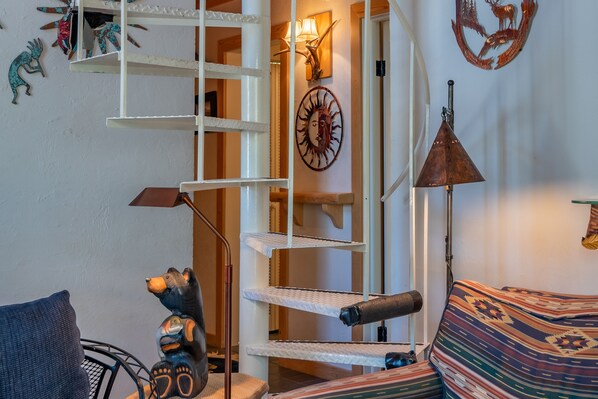 Interior - Edelweiss Condo 223B - Playing Hooky? Perfect Sun Valley Bungalow with Pool (Ketchum)