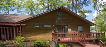 Dragon's Island - Waterfront with pool and dock