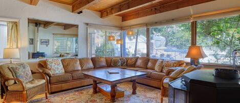 Televisión, chimenea