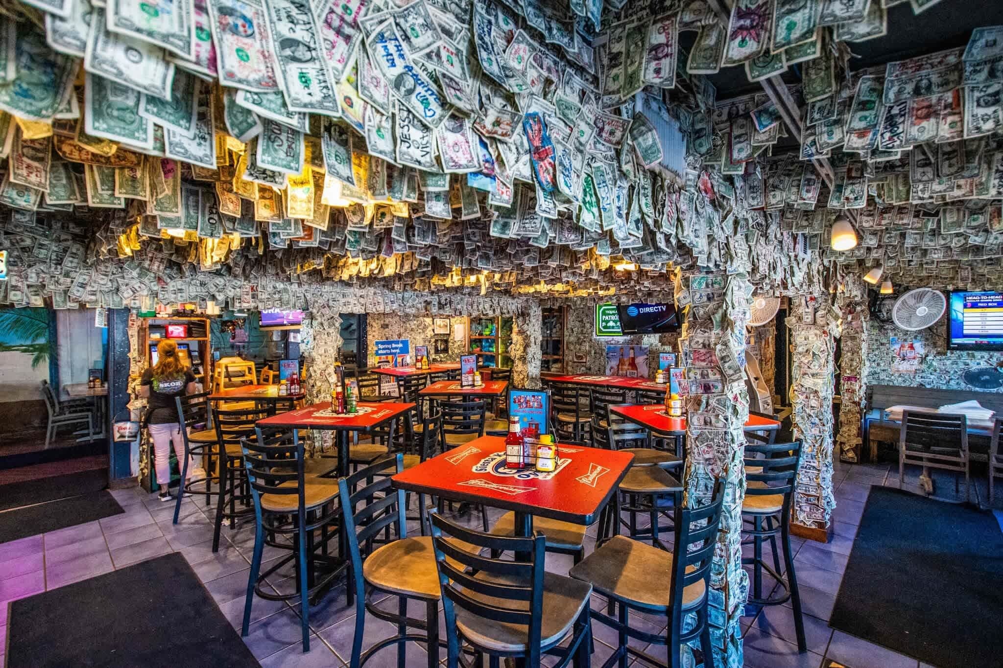 酒吧（店内）