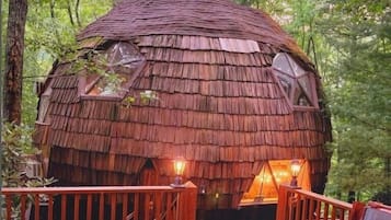 Bain à remous extérieur