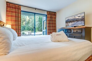 2 chambres, fer et planche à repasser, accès au Wi-Fi (inclus)