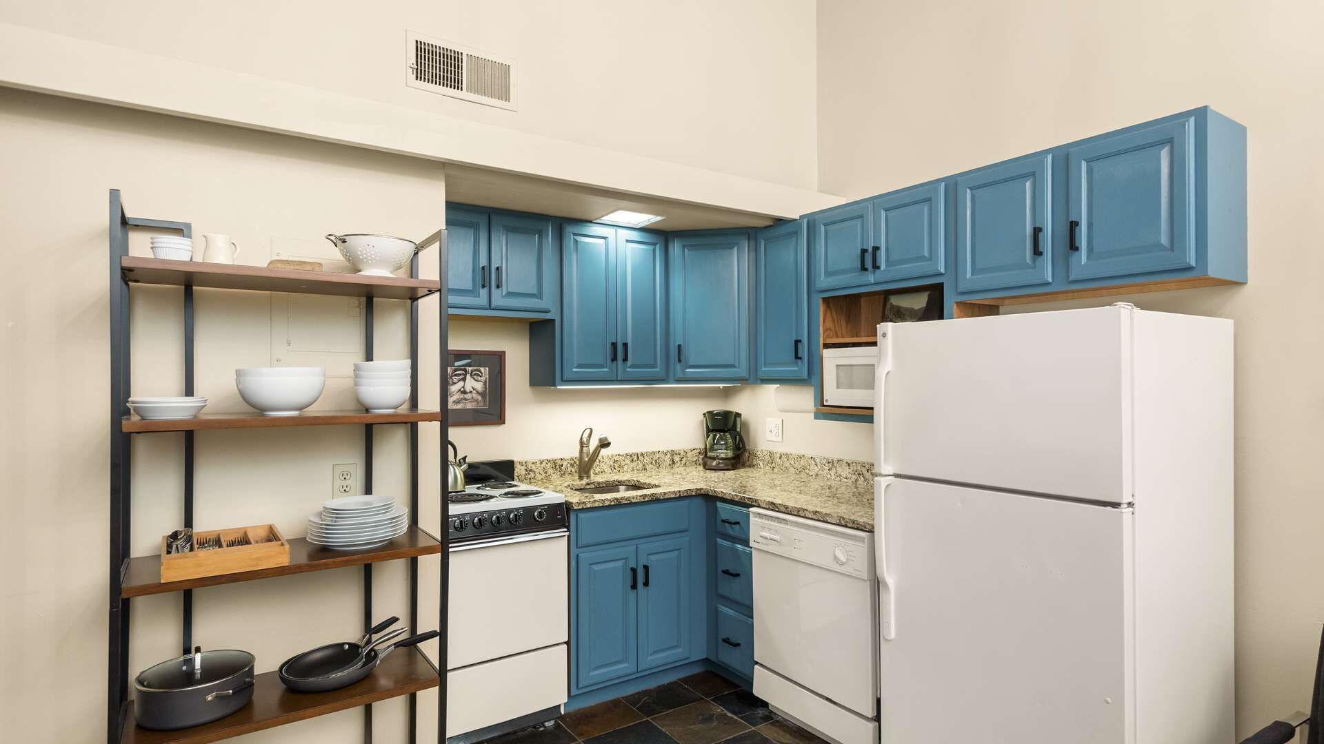 Aspen - Aspenwood L11