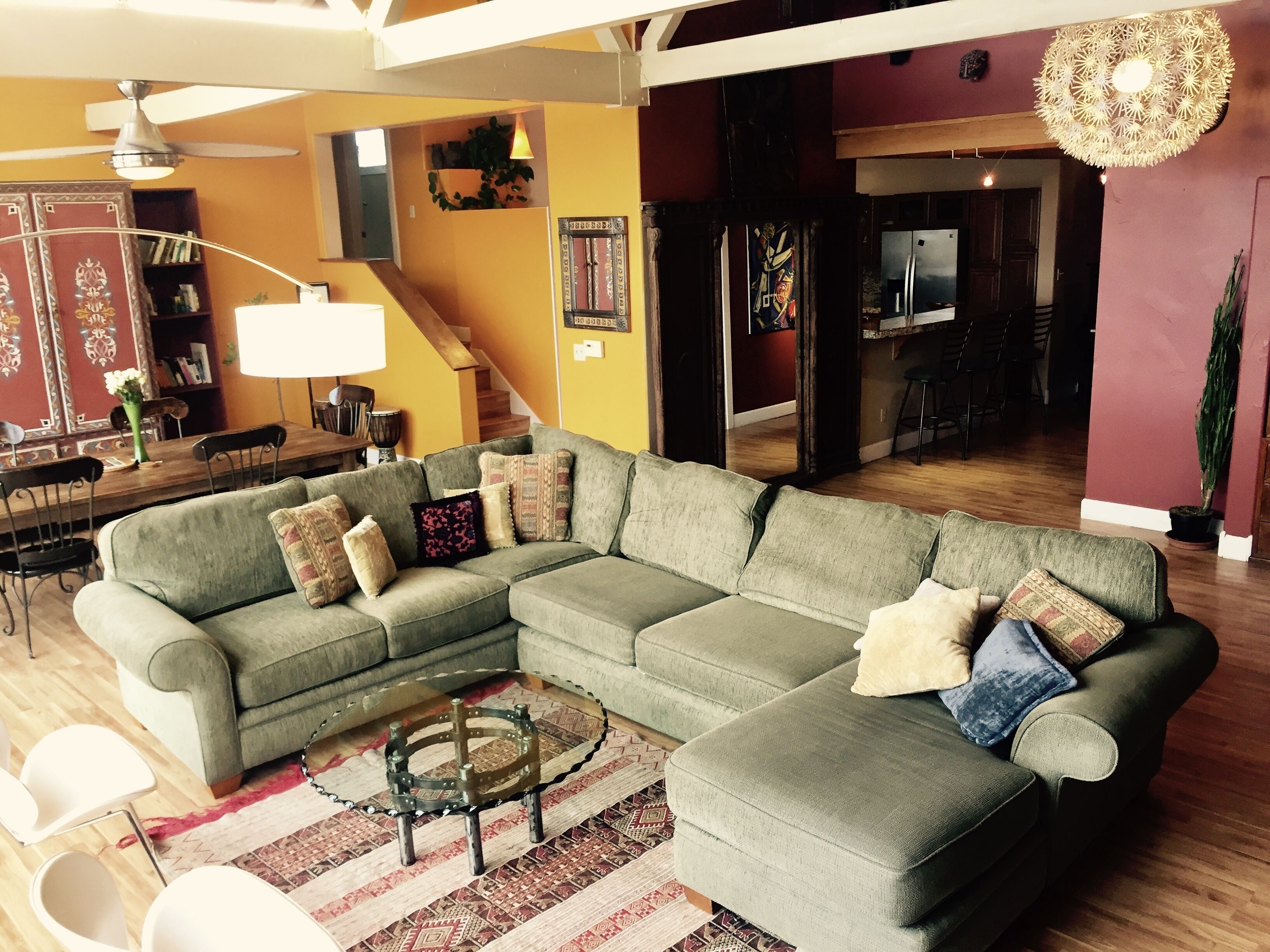 Luxury home in prime downtown location: views of the Rocky Mountains