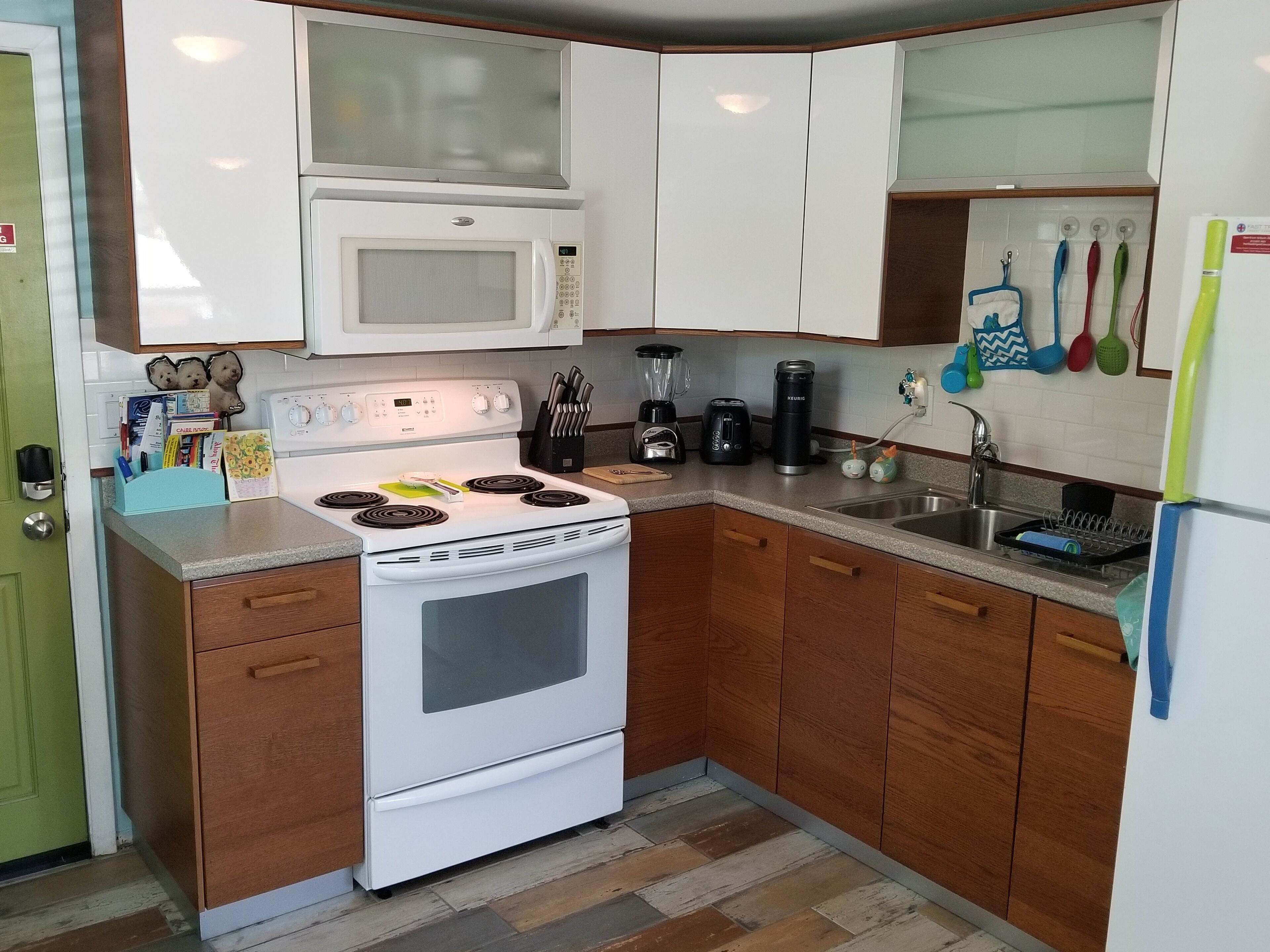 Beautiful Beach Cottage w/ Private Heated Pool & Spa - Heart of Sunset Beach