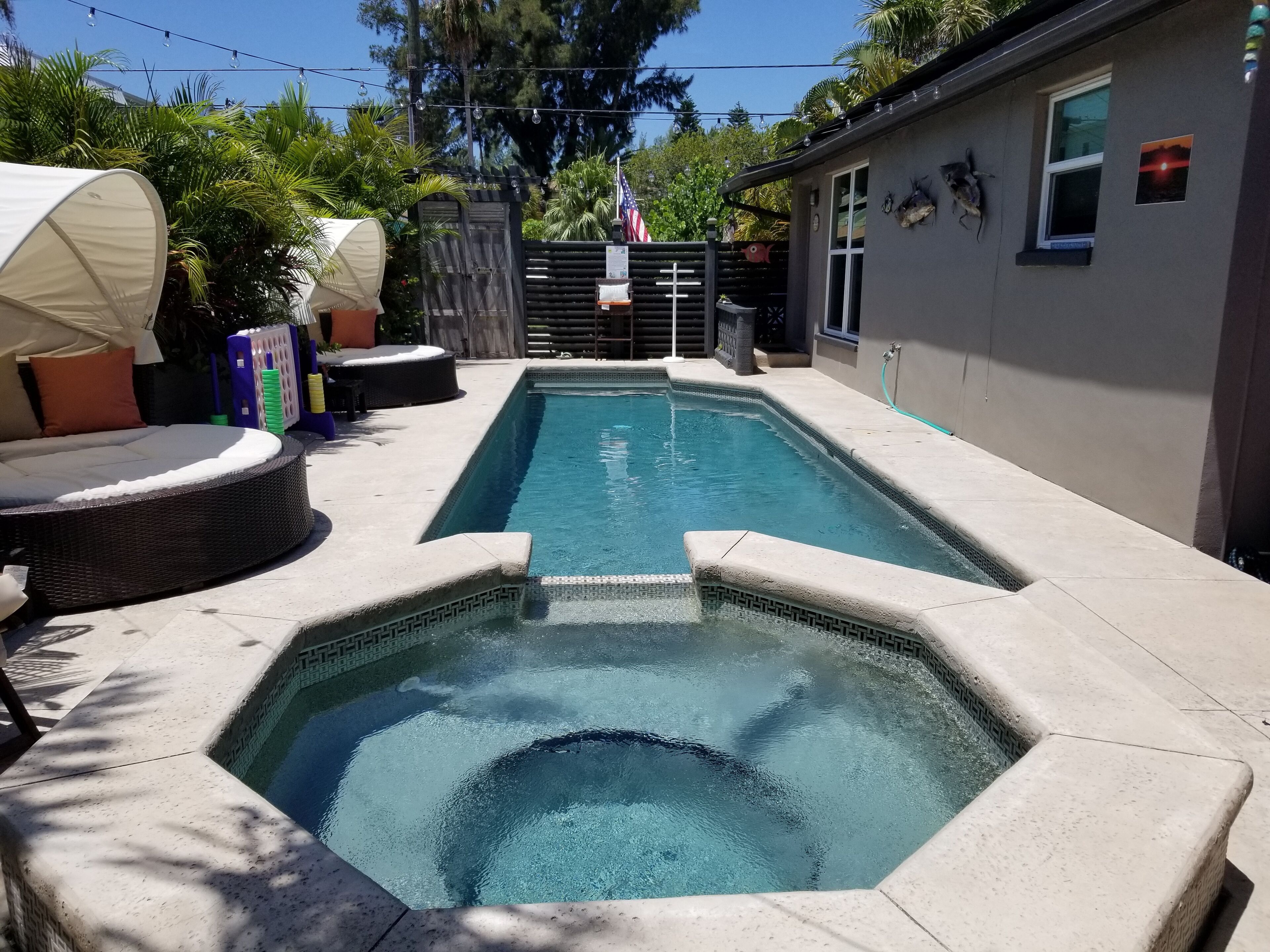 Beautiful Beach Cottage w/ Private Heated Pool & Spa - Heart of Sunset Beach