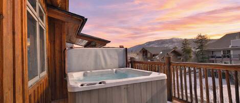 Bain à remous extérieur