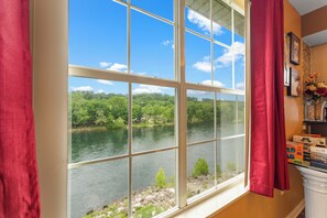 Interior - Fort Taneycomo - Updated 2 bed/2 bath condo located at Fall Creek Resort! (Branson)
