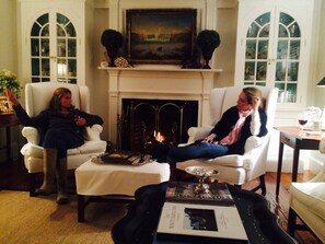 Interior - Beautiful, historic home near Dock Square, a unique Kennebunkport experience (Kennebunport)