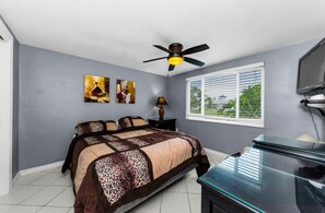 2 多间卧室、熨斗/熨衣板、免费 WiFi、床单