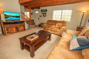 Smart-tv och eldstad