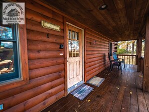 Exterior detail - Romantic Log Cabin w/ Hot Tub, Near Mississippi River Retreat (De Soto)