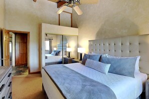 2 Schlafzimmer, Bügeleisen/Bügelbrett, Reisekinderbett, Internetzugang