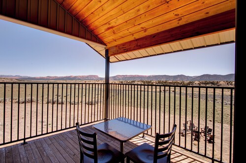 Luxury riverfront urban industrial house for Bryce & Zion - Fiber Internet