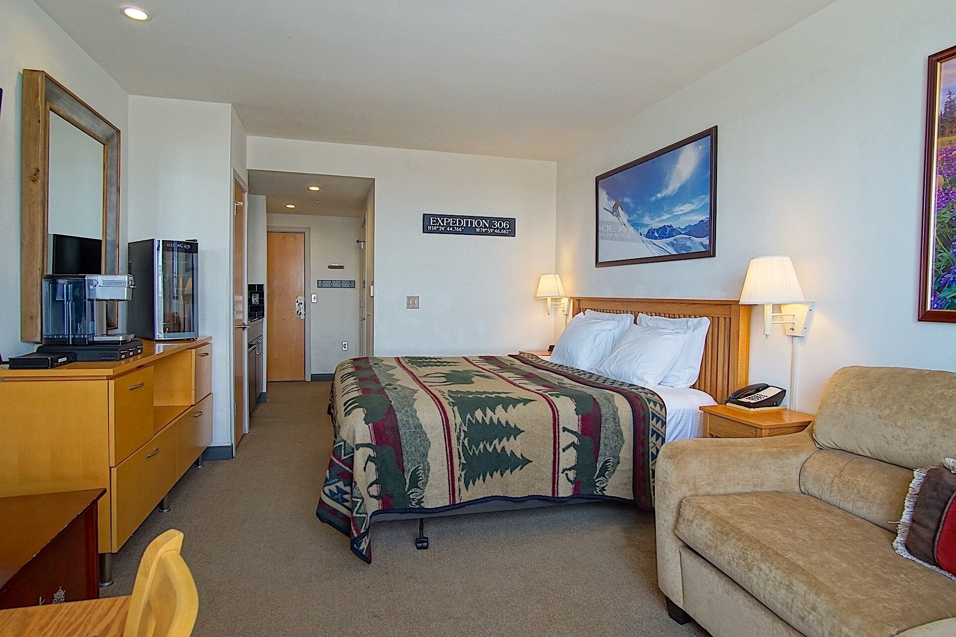 Expedition Station #306:  Slope Side - For couples or W/ young children.