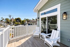 Terrace/patio - 304S - Stunning New Home on the flats (Avalon)