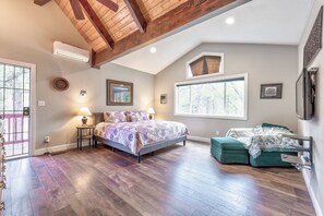 3 habitaciones, tabla de planchar con plancha y wifi gratis 