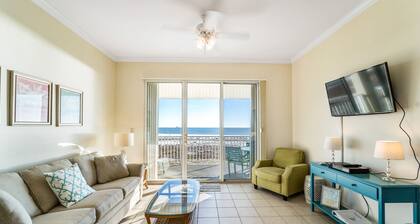 Inn at Dauphin Island 401 End Unit with Great Views!!