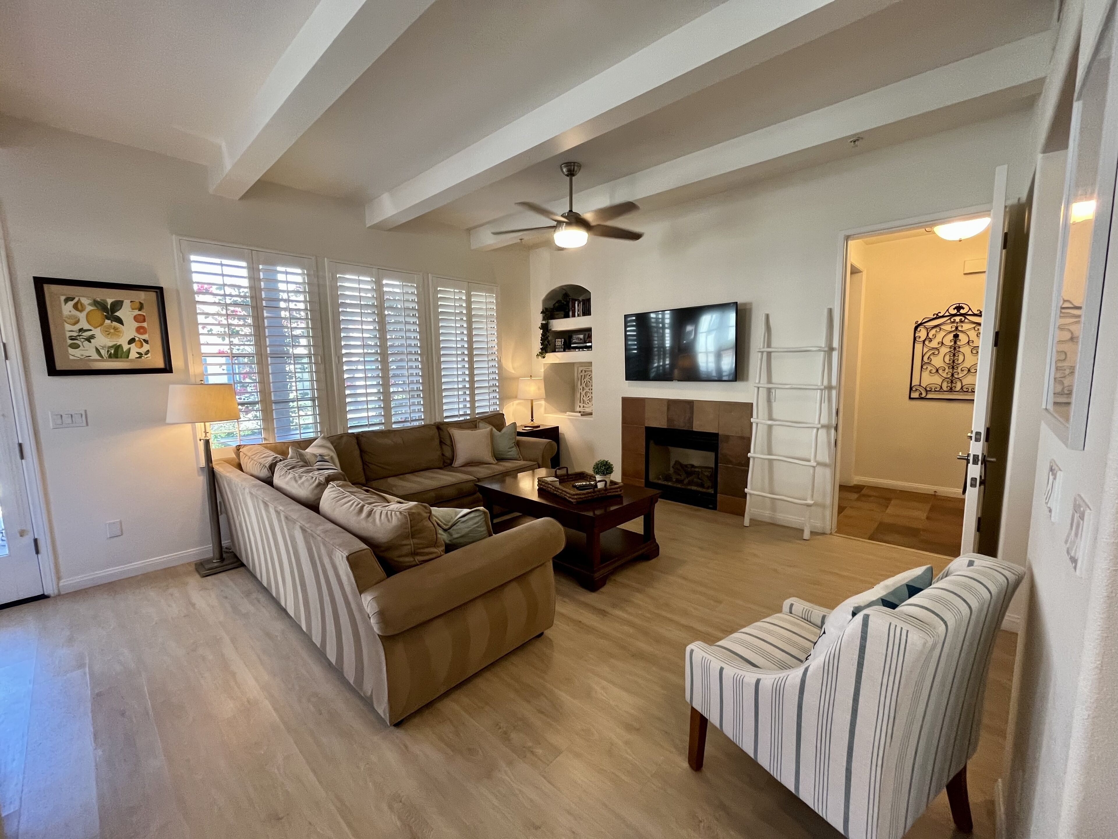 1BR #065127 Resort Villa, Spacious Kit/Liv/Din Rm, Patio, Pool Steps Away 