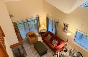 House - On Blackcomb Mountain - Balcony w/ BBQ, Common Rooftop Hot Tub, Free Parking (Whistler)