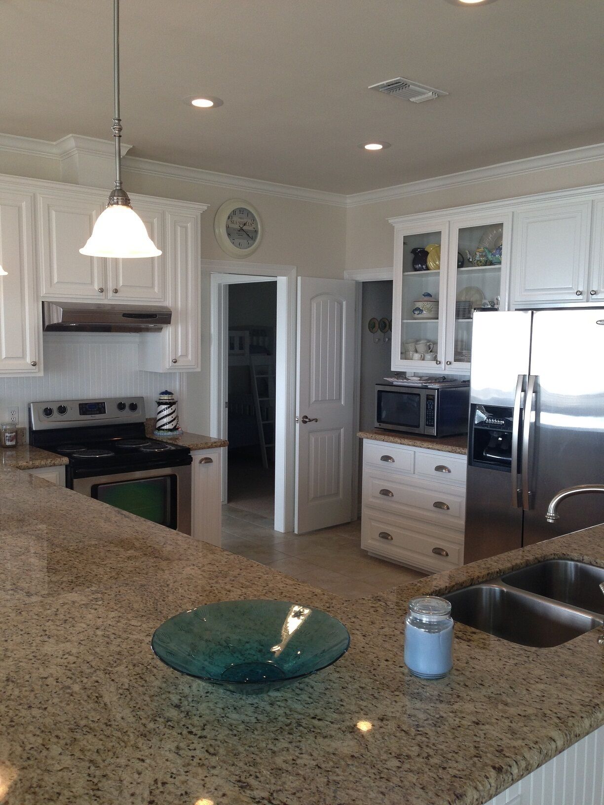 Shore Haven - 2 Bedrooms, 2 Bath, Sleeps 10 - Beach Front!