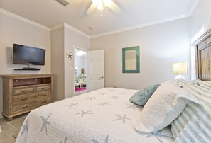 1 bedroom, iron/ironing board, internet, bed sheets