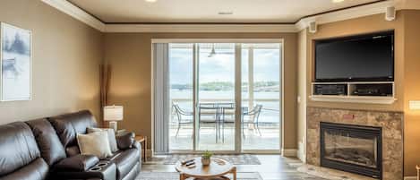 Televisión de pantalla plana y reproductor de DVD