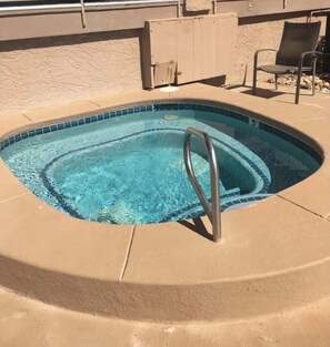 A heated pool - Fun Under The Sun, Condo 6: Seeking the Sun? Come Have Some Fun! (St George)