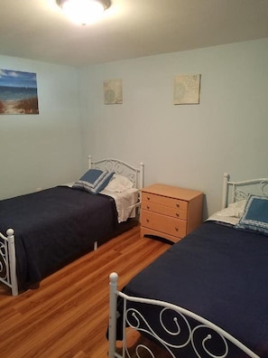 2 bedrooms, free WiFi, bed sheets