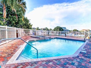 Una piscina riscaldata
