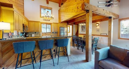 Nur wenige Blocks von den Skiliften in Warm Springs entfernt!