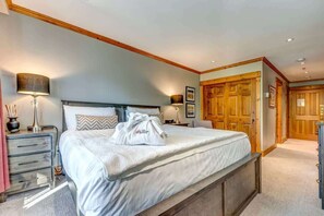 3 Schlafzimmer, Bügeleisen/Bügelbrett, kostenloses WLAN, Bettwäsche