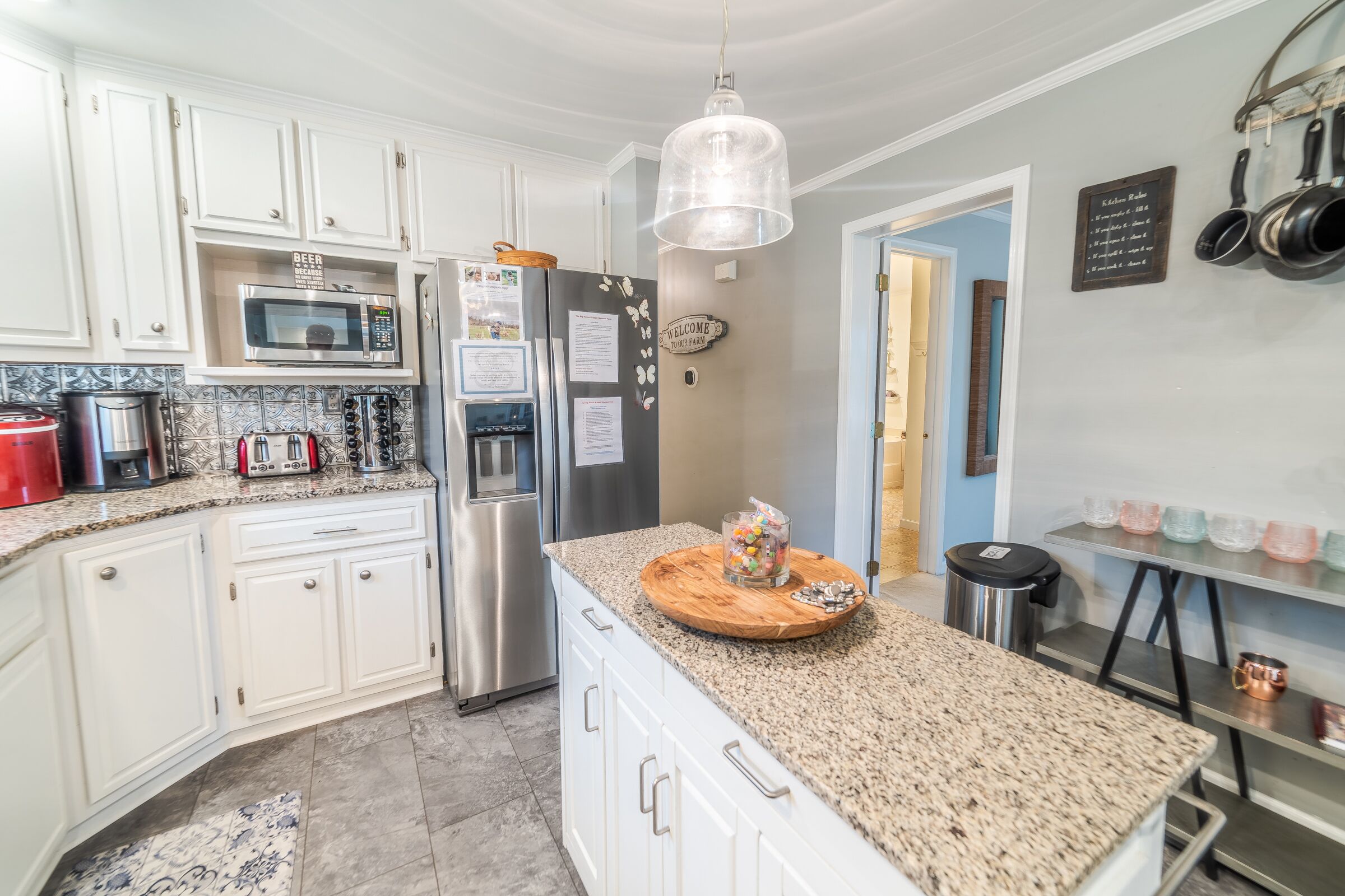 Gettysburg's only Heated Indoor Pool year-round! Game Room! Hot Tub extra Cost