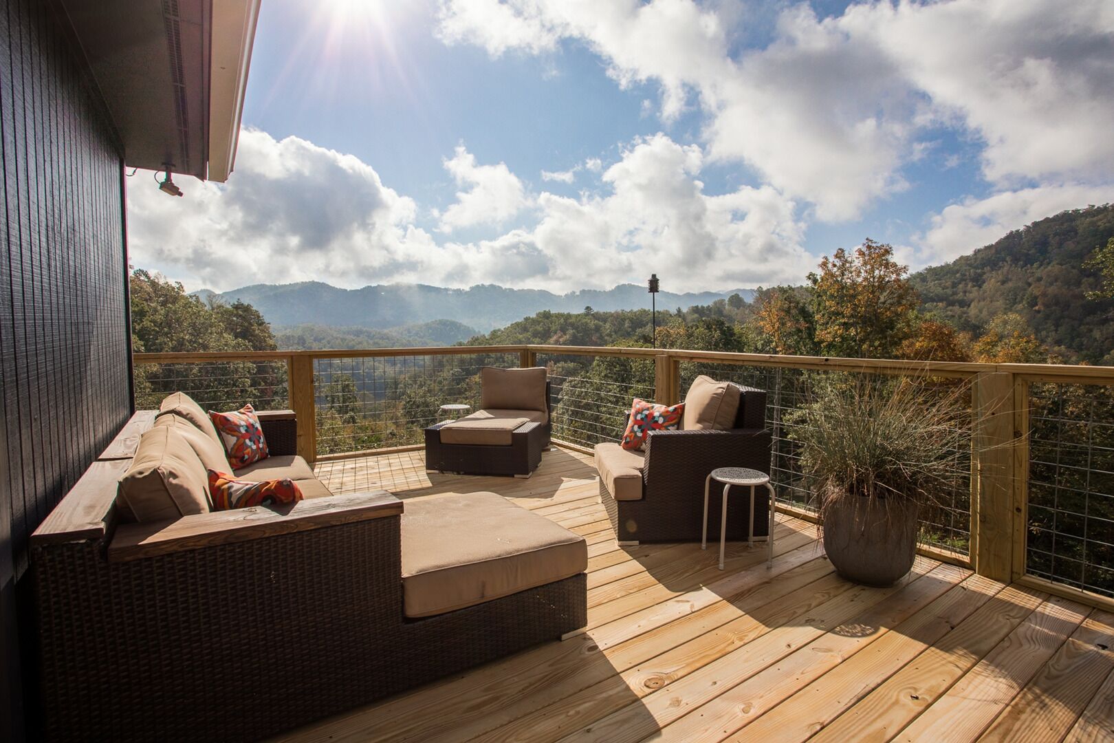 Smoky Mountain Moondance; Contemporary gem, just outside Downtown Bryson City; Nantahala River
