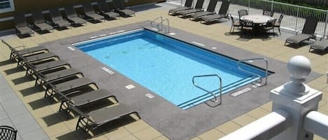 Piscine couverte, piscine chauffée