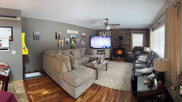 TV connectée, cheminée