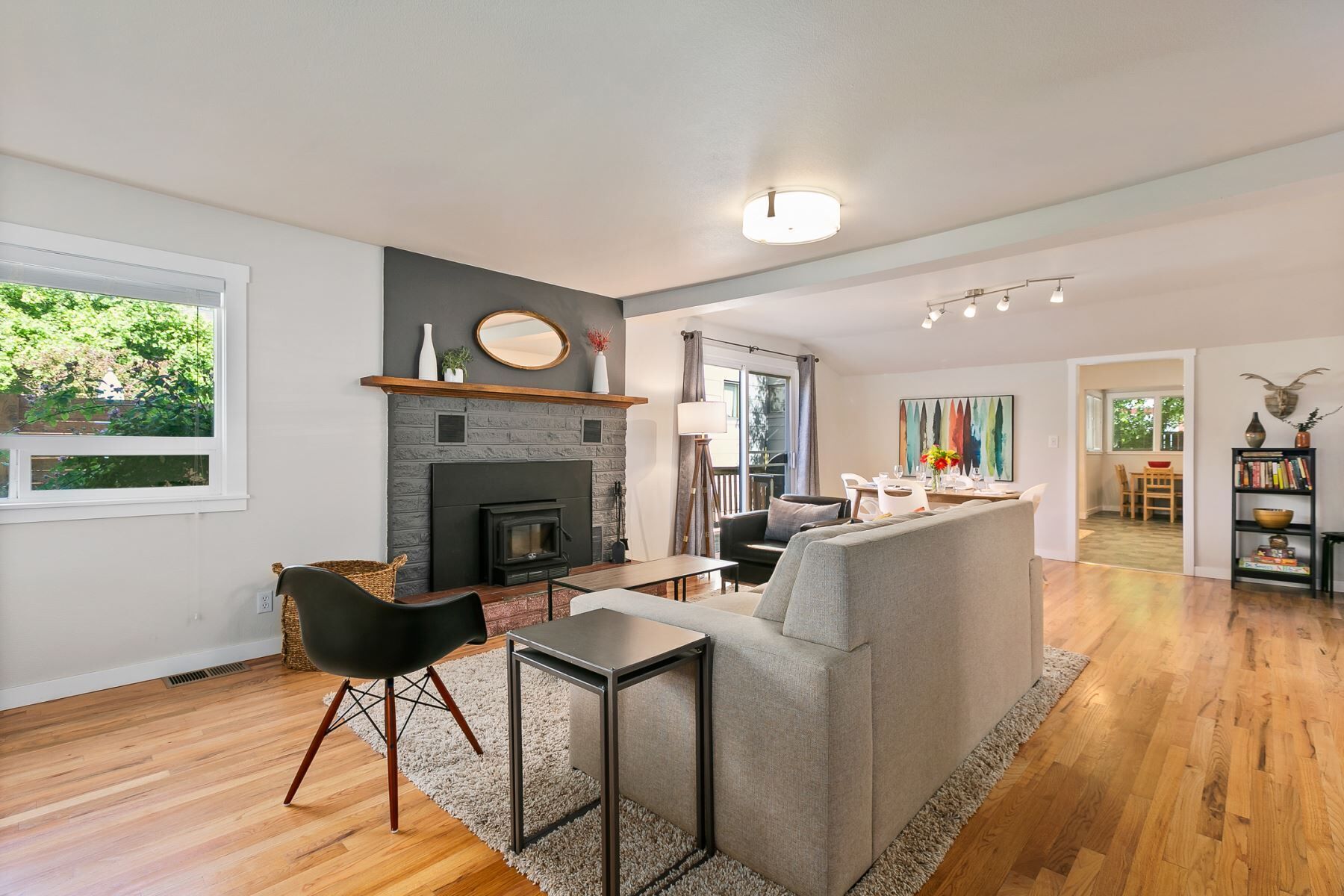 Bluebird Day - Sparks Cottage