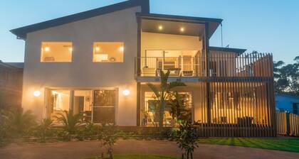 Villa Medusa Beach House & Resort Pool 150m to Beach