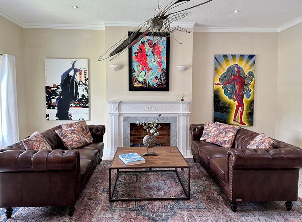 TV, video library, stereo