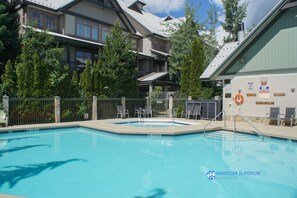 House - Stoney Creek Northstar 8 (Whistler)