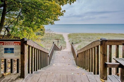 (2027!) Union Pier Condo With Association Pool! Close To Beach And Downtown!