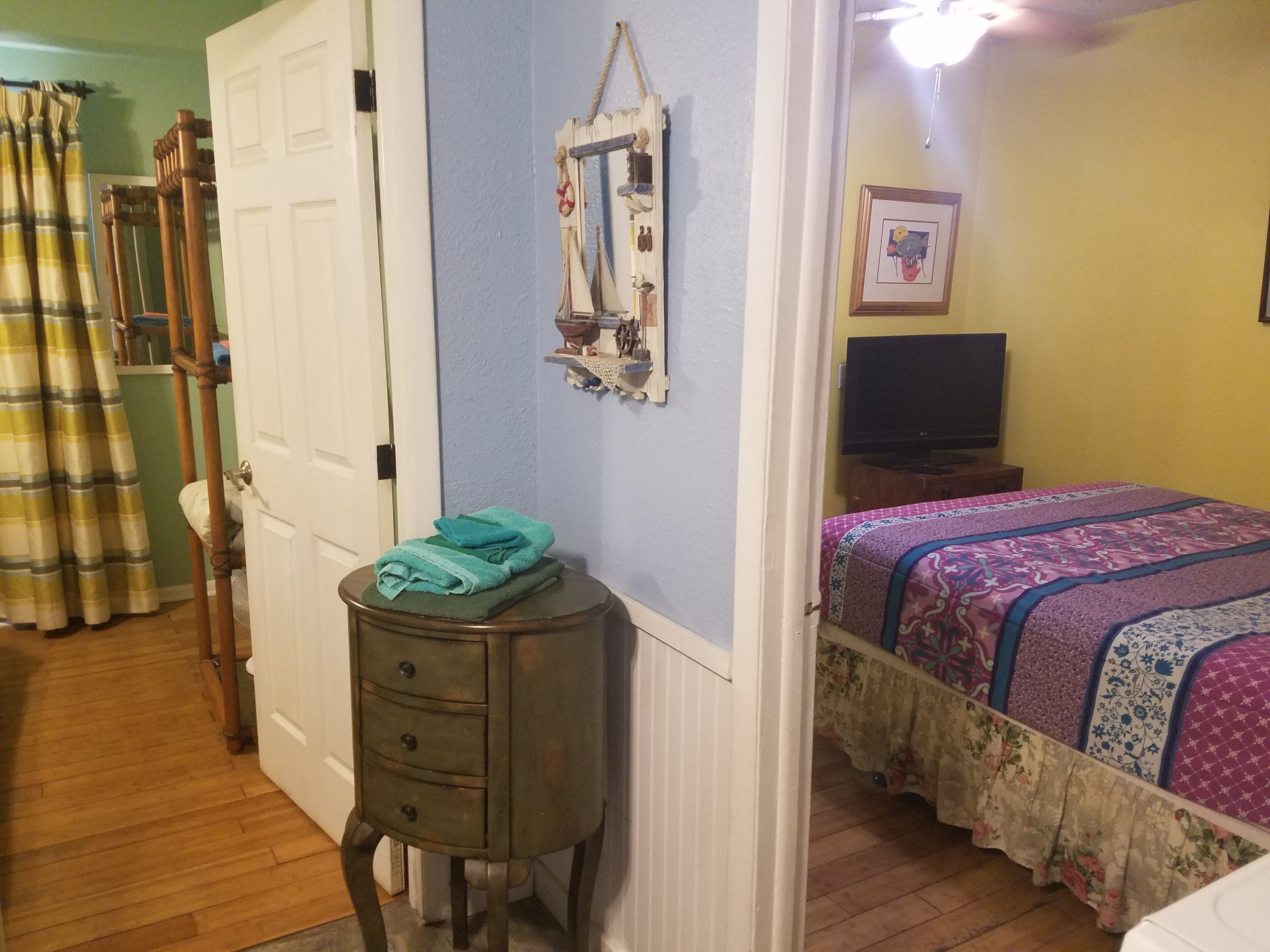 Family Beach Apartment steps from the beach. Pet Friendly! 