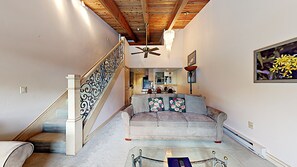 TV, fireplace, DVD player, ping pong